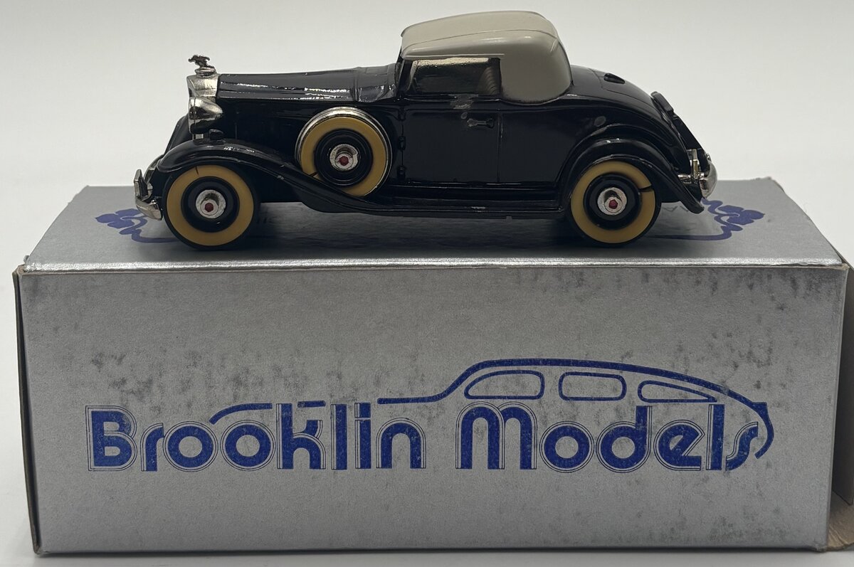 Brooklin Models 6 1:43 1932 Packard Light 8 Replica - Brown/Grey