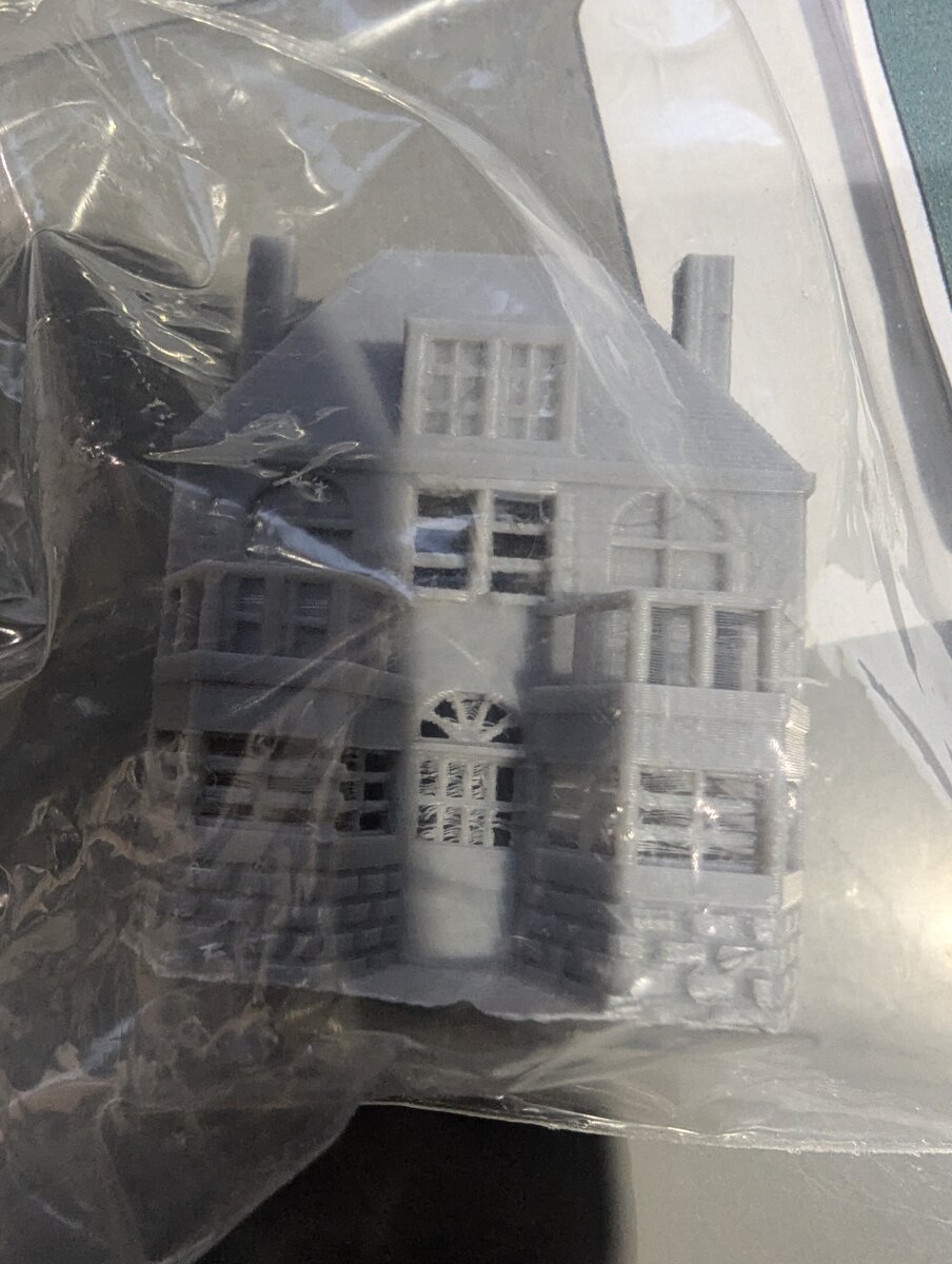 CrutchForm ZG02L Z Scale 3D Printed Undecorated Plastic 2-Story House