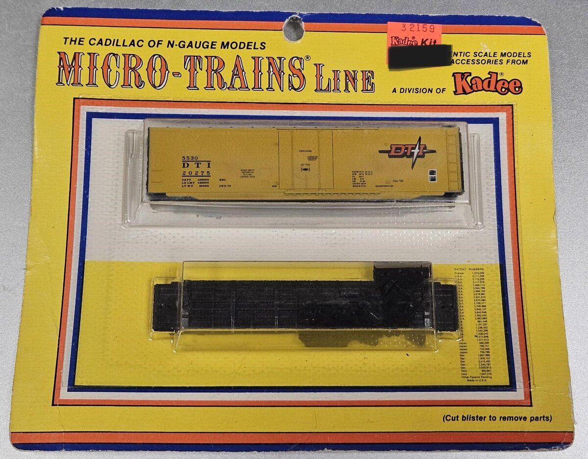 Kadee 081684-1 N Micro-Trains Line DT&I Box Car Kit