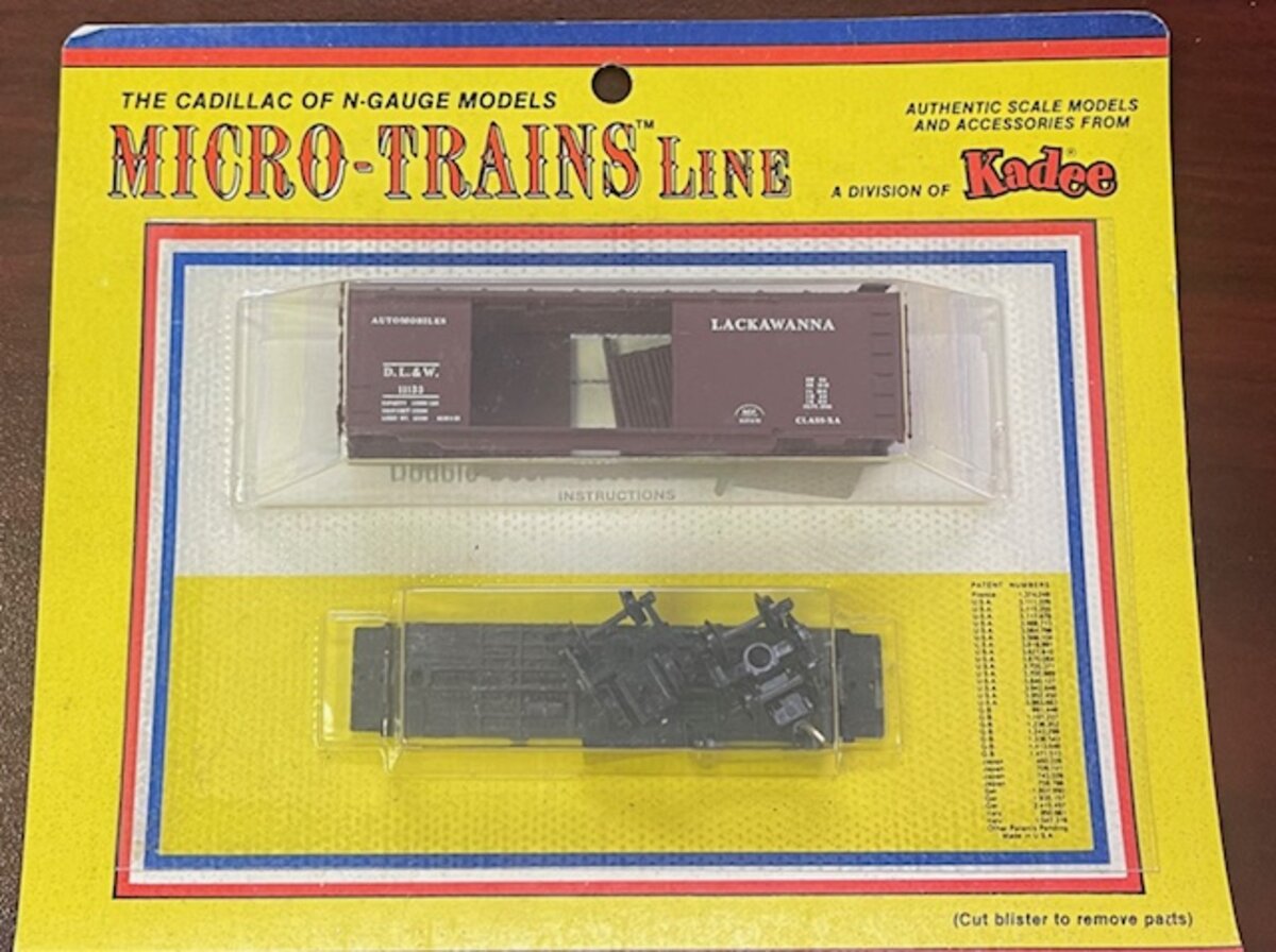 Kadee 012783-1 N micro-Trains D.L.&W. Boxcar Kit