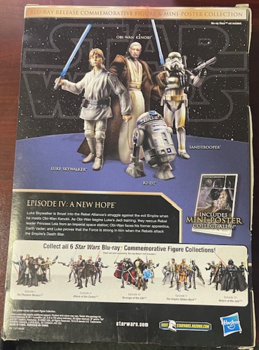 Hasbro 35953 Star Wars Episode IV Commemorative Blu-ray Figures & Mini-Poster
