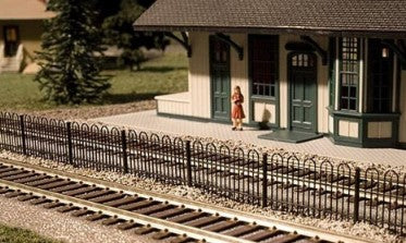 Atlas 774 HO Scale Hairpin Fence Building Kit