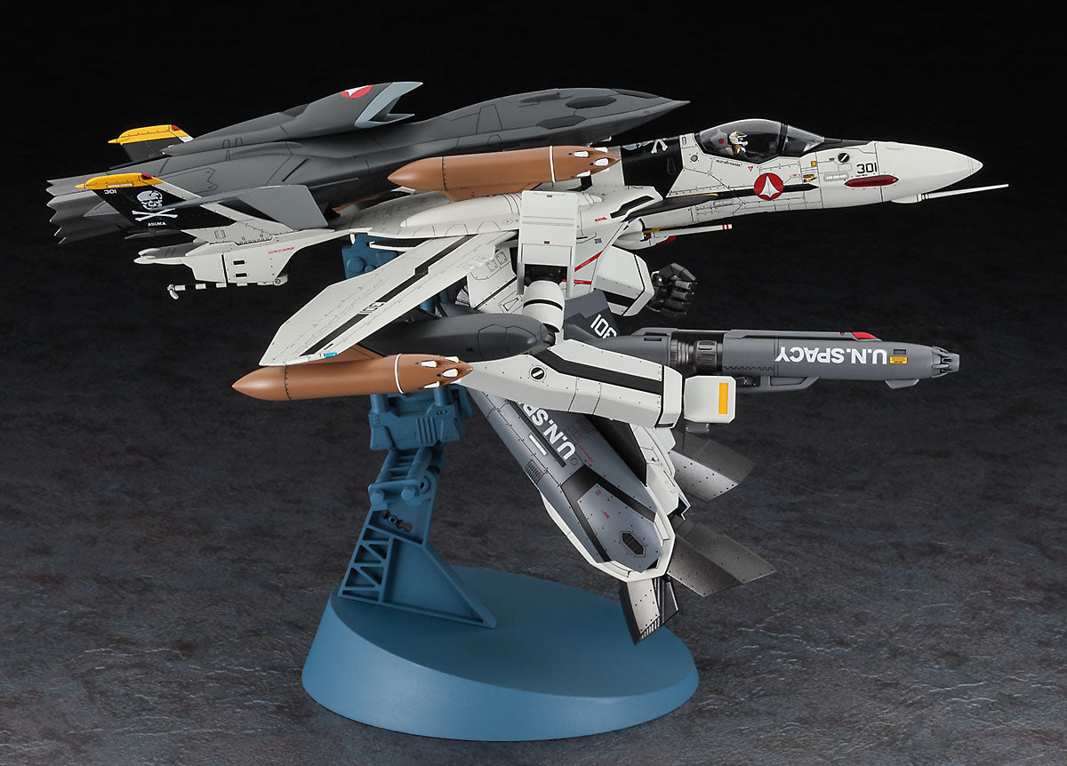 Hasegawa 65889 1:72 Macross Zero VF-0S Gerwalk with Ghost Plastic Model Kit