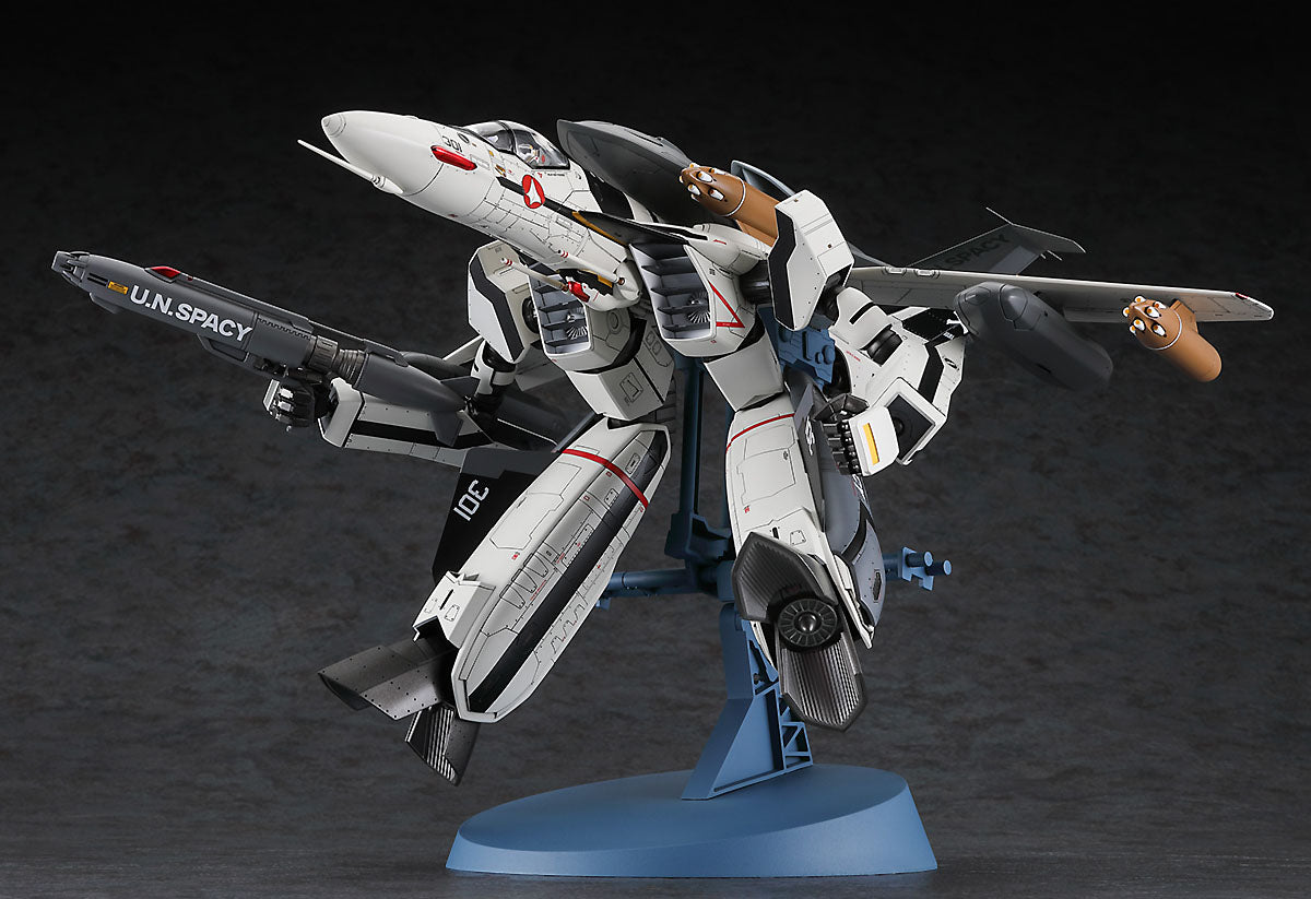 Hasegawa 65889 1:72 Macross Zero VF-0S Gerwalk with Ghost Plastic Model Kit
