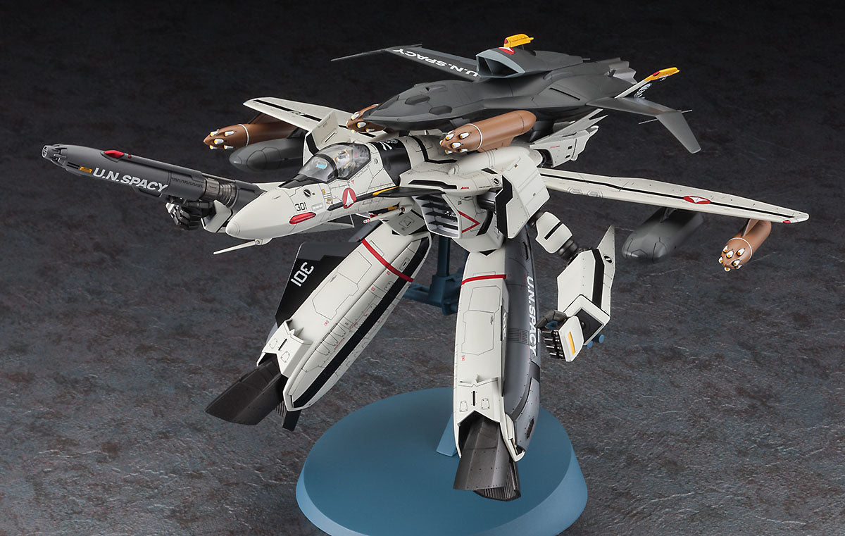 Hasegawa 65889 1:72 Macross Zero VF-0S Gerwalk with Ghost Plastic Model Kit