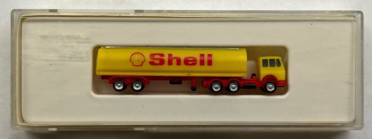 Noch 4742 Z Scale Shell Oil Plastic Semi-Truck Tractor & Trailer
