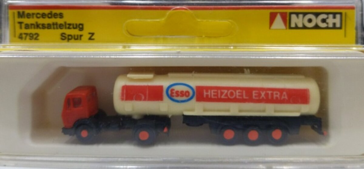 Noch 4792 Z Scale Esso Mercedes Benz Semi Trailer