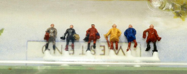 Merten Z 859 Z Scale Men Seated (Set of 6)