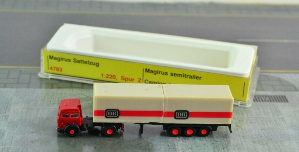 Noch 4783 Z Scale Tractor Trailer w/2 DB Containers 20'