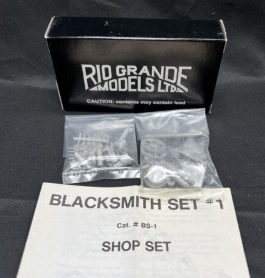Rio Grande Models 3020 HO Scale Blacksmith Equipment Shop Set # 1 Metal Kit