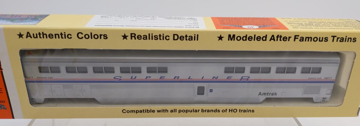 Con-Cor 0001-000813-1 HO Amtrak Superliner Phase IV Scheme Dining Car #38017 Kit
