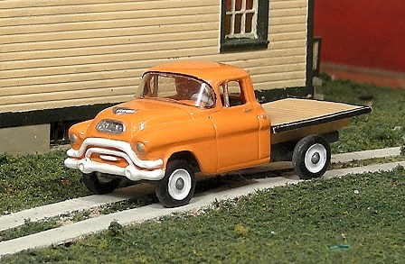 Sylvan Scale Models V-317 HO 1955-1956 GMC Flatbed Truck Resin Kit