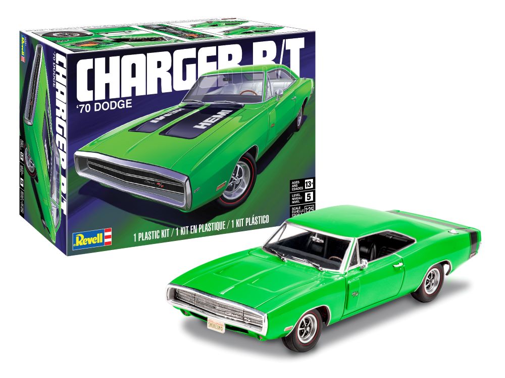 Revell 4561 1:25 1970 Dodge Charger R/T Car Plastic Model Kit