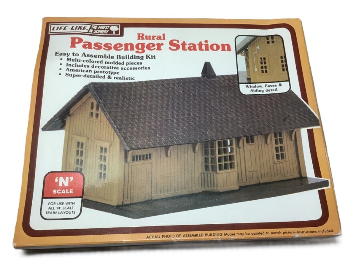 Life Like 7431 N Rural Passenger Station Building Kit