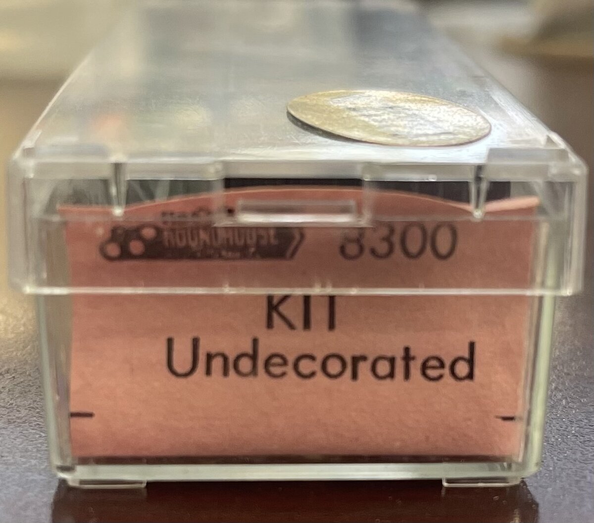 Roundhouse 8300 N Undecorated Boxcar Kit