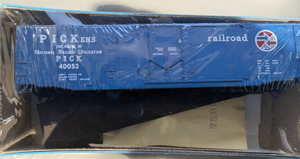 Athearn 444-2 HO BevBel Corp Pickens Railroad 50' Plug Door Boxcar #40053 Kit