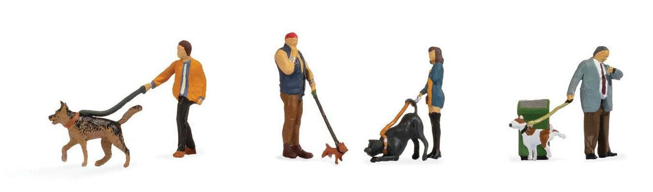 Walthers 949-6082 HO People with Dogs Figures (Set of 5)