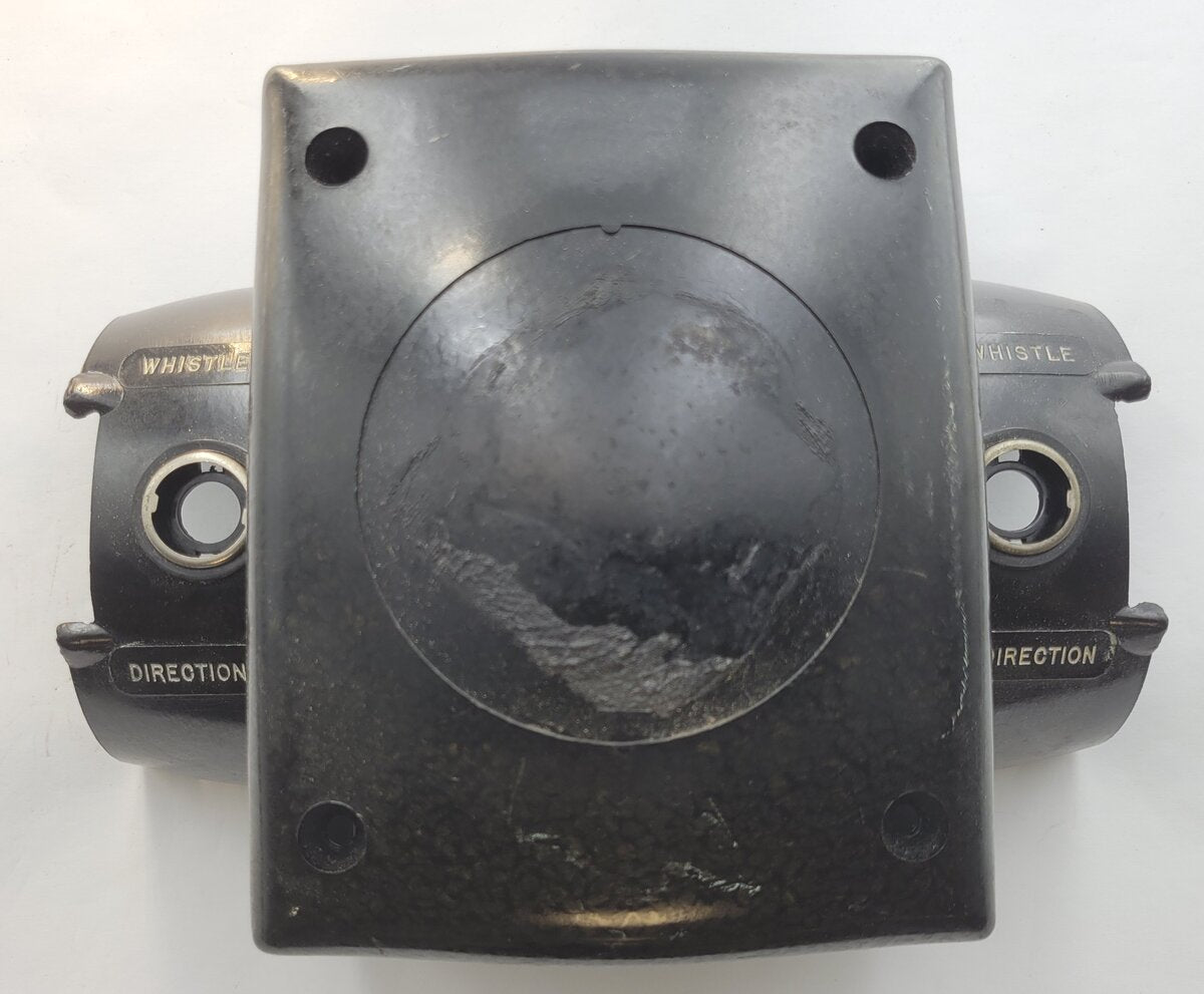 Lionel ZW-182X 275-Watt Large Emblem Transformer Upper Case