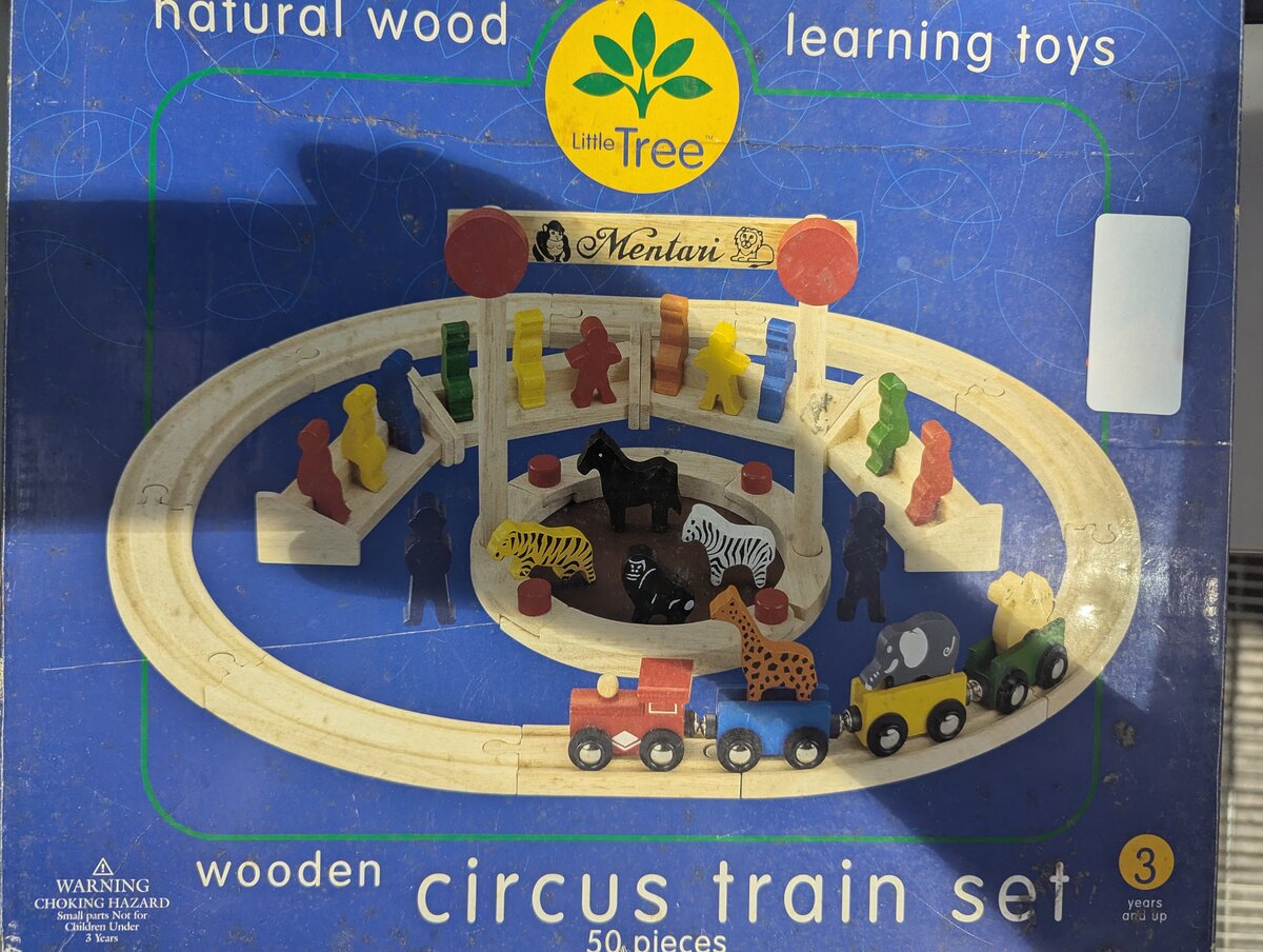 Little Tree 204-06-0416 Wooden Circus Train Set w/Wooden Animals & Figures