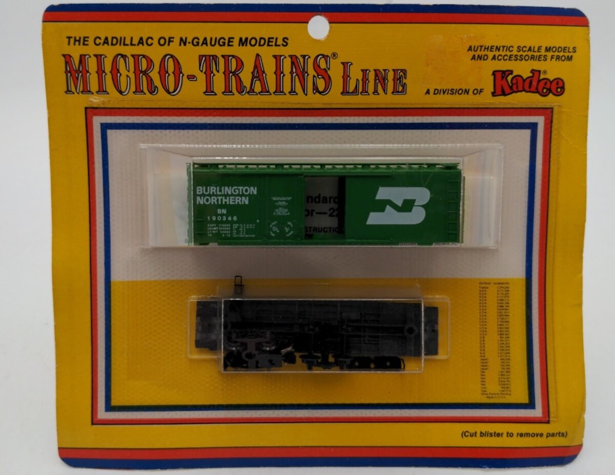 Micro-Trains 02200010 N BN 40' Plug & Sliding Door Boxcar # 190346 Kit