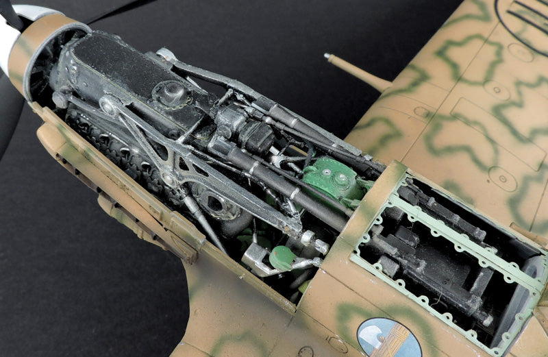 Italeri 2519 1:32 Macchi MC.205 Veltro Fighter Aircraft Plastic Model Kit