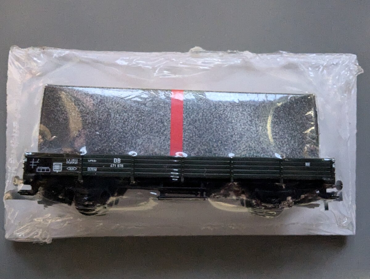 Marklin 8622G Z Scale Gondola w/Gift Box
