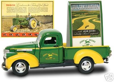 Gearbox 57163 1:43 John Deere 1941 Chevy Pickup