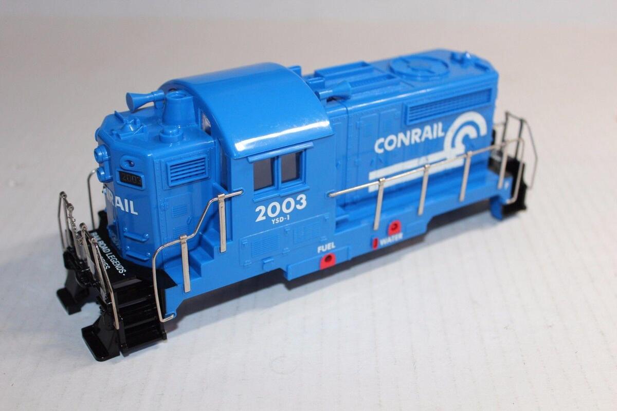 TMT 2003 O Conrail Railroad Legends #3 Engine Shell