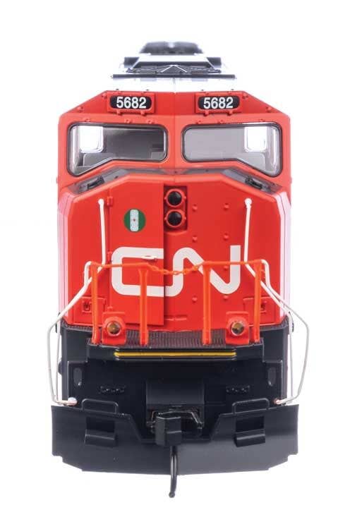 Walthers 910-11005 HO CN EMD SD75I Diesel Locomotive - Standard DC #5682