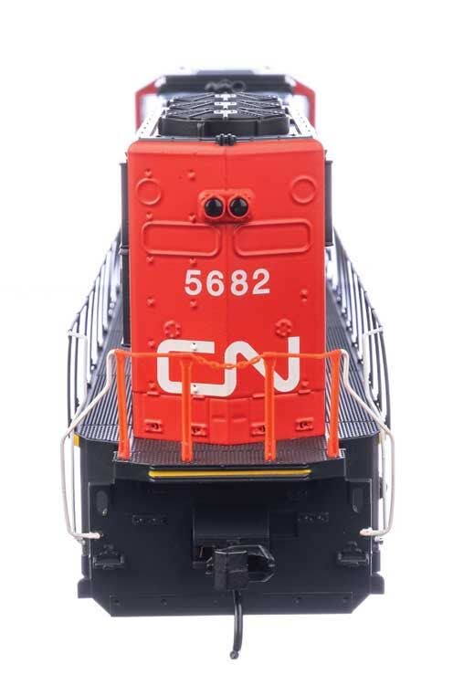 Walthers 910-11005 HO CN EMD SD75I Diesel Locomotive - Standard DC #5682