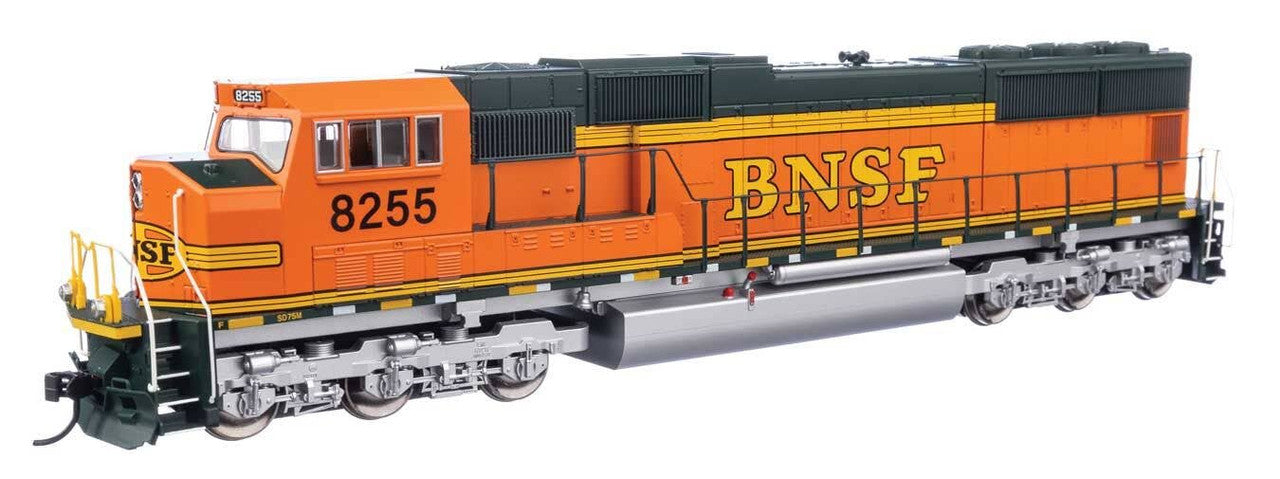 Walthers 910-21004 HO BNSF Railway EMD SD75M Diesel Loco - ESU Sound & DCC #8255