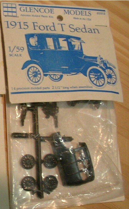 Glencoe 01012 1:59 Injection Molded 1915 Ford T Sedan Plastic Model Kit