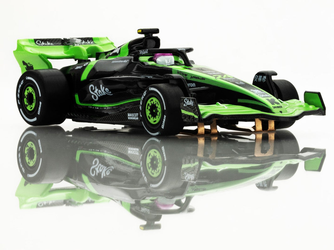 AFX 22092 HO Mega G+ Sauber F1 #24 C44 Stake FY Slot Car