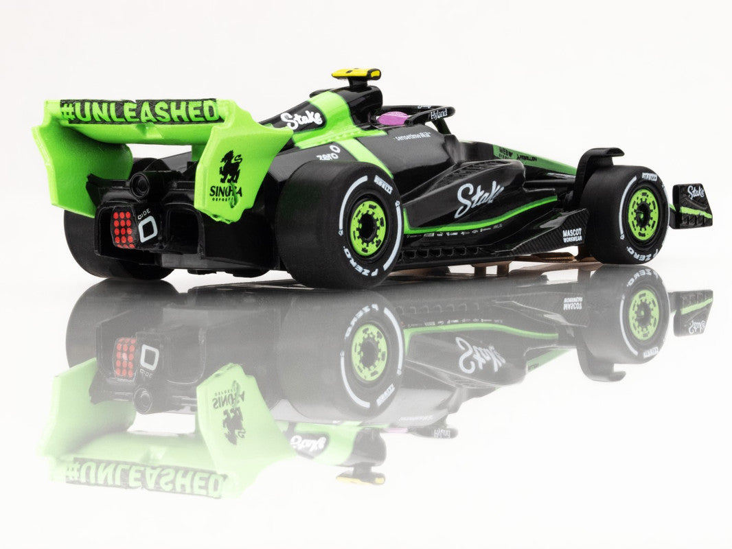 AFX 22092 HO Mega G+ Sauber F1 #24 C44 Stake FY Slot Car