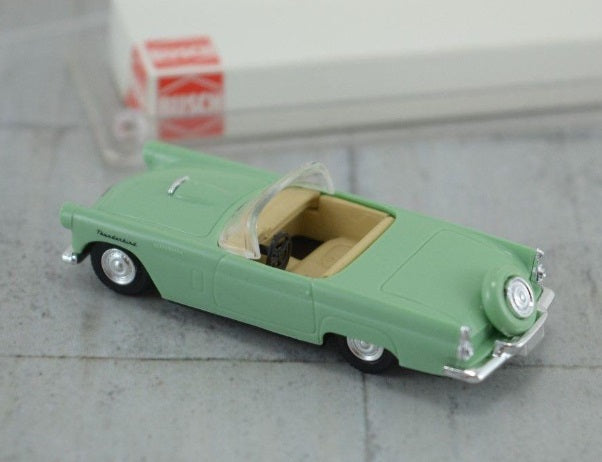 Busch 45209 HO Scale Mint Green 56 Convertible Thunderbird Convertible