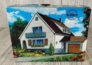 Kibri B-8084 HO Residential House With Garage Building Kit