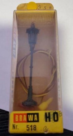 Brawa 518 HO Blue Encased Street Light