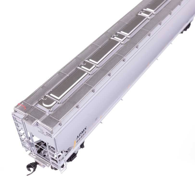 Walthers 920-110301 HO ADMX 67' Trinity 6351 4-Bay Covered Hopper RTR #64453