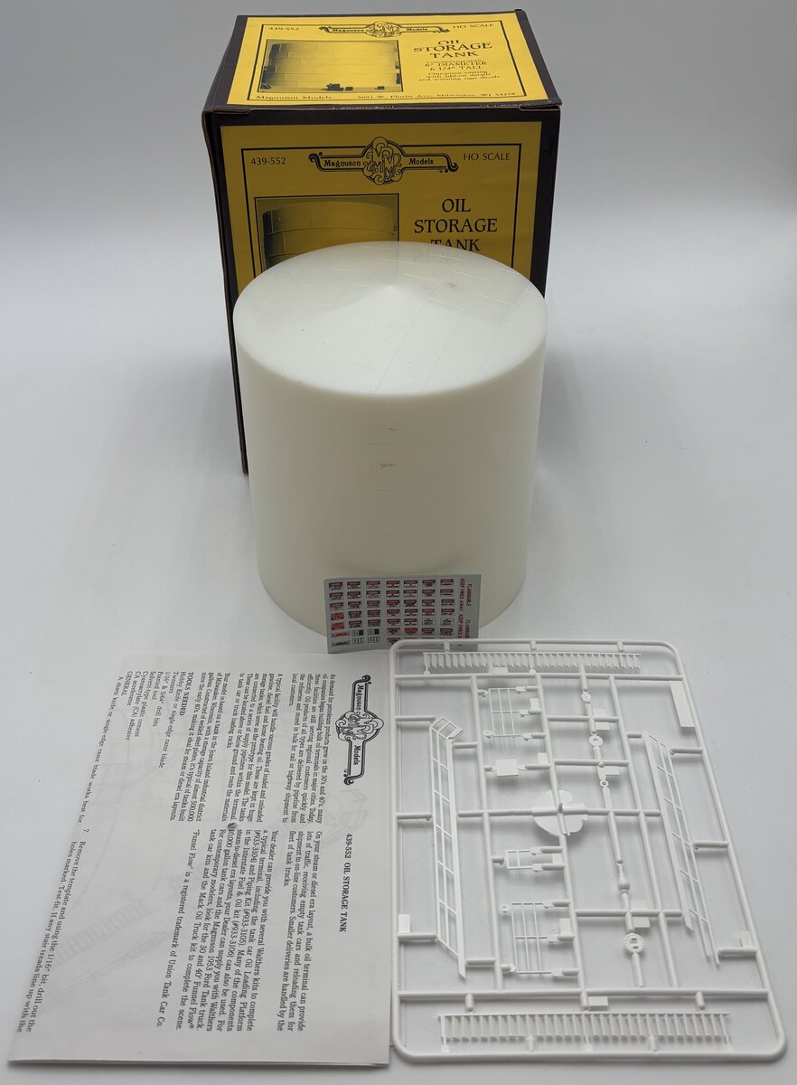 Magnuson Models 439552 HO Oil Storage Tank