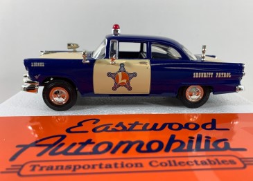Eastwood Automobilia 19-2062 1:34 Die Cast 1956 Ford Tudor Sedan Chief's Car