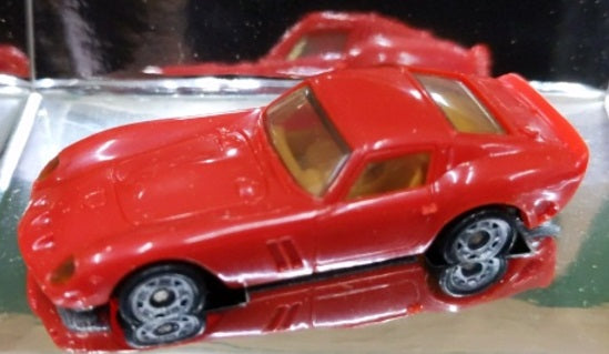 Monogram 2039 HO Scale Mini Exacts Red Ferrari 1962 250 GTO Car