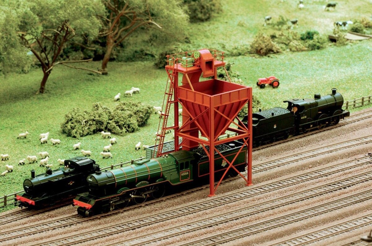 Ratio 247 N Coaling Tower Building Kit