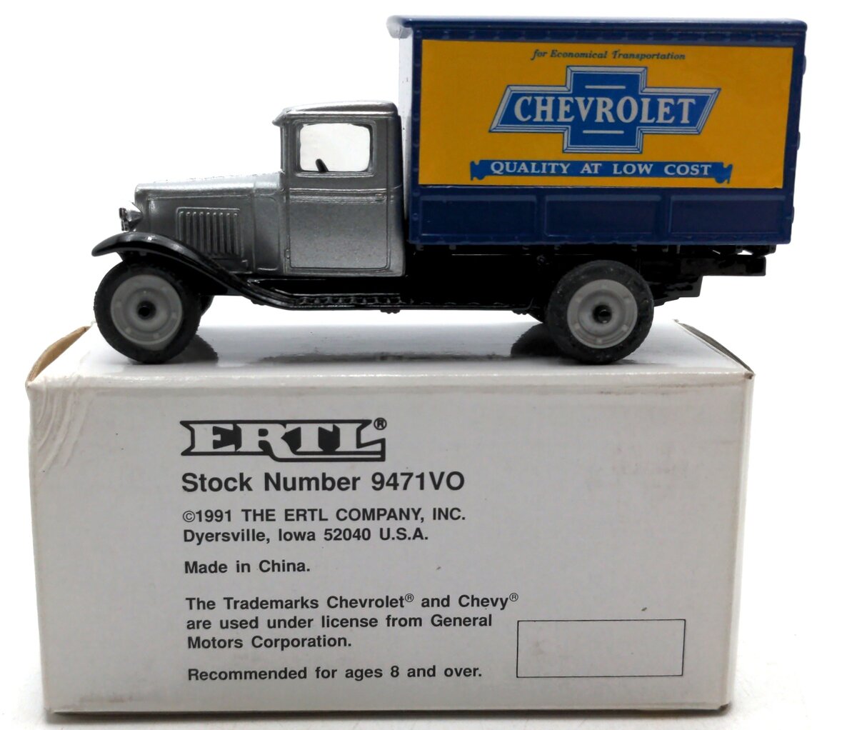 Ertl 9471VO 1:43 Diecast 1930's Chevrolet Box Delivery Truck