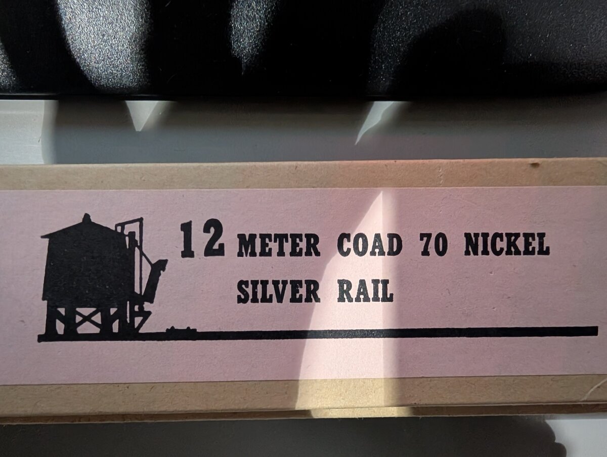 Acme 953-12 Silver Rail 12 Meter Code 70 Silver Nickel Strips (Pack of 24)