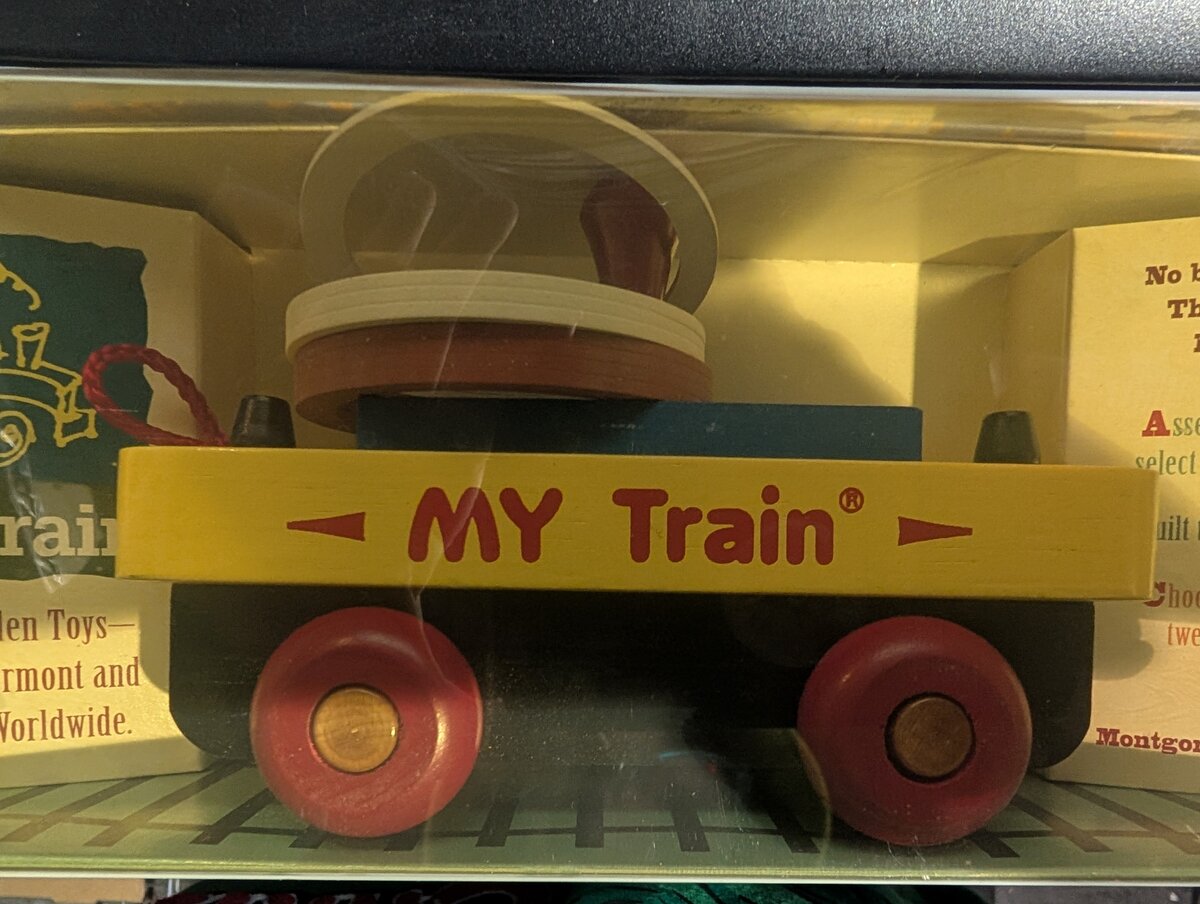 Acme 132515 Montgomery Schoolhouse My Train Classic Wooden Pull Along Toy
