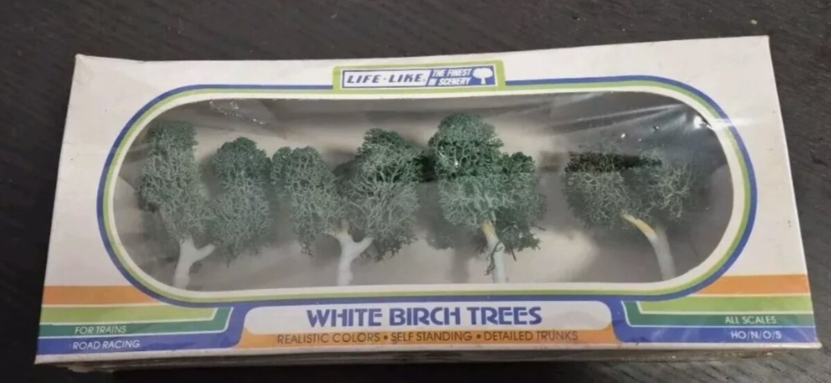 Life Like S-004R O / S / HO Gauge White Birch Trees Detailed Trunks (Box of 5)