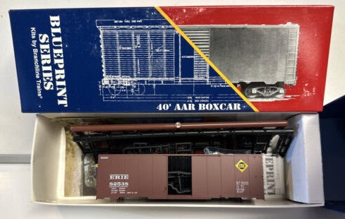 Branchline Trains 1410 HO Scale Erie 40'' AAR Boxcar-6'' Door #82582 Kit