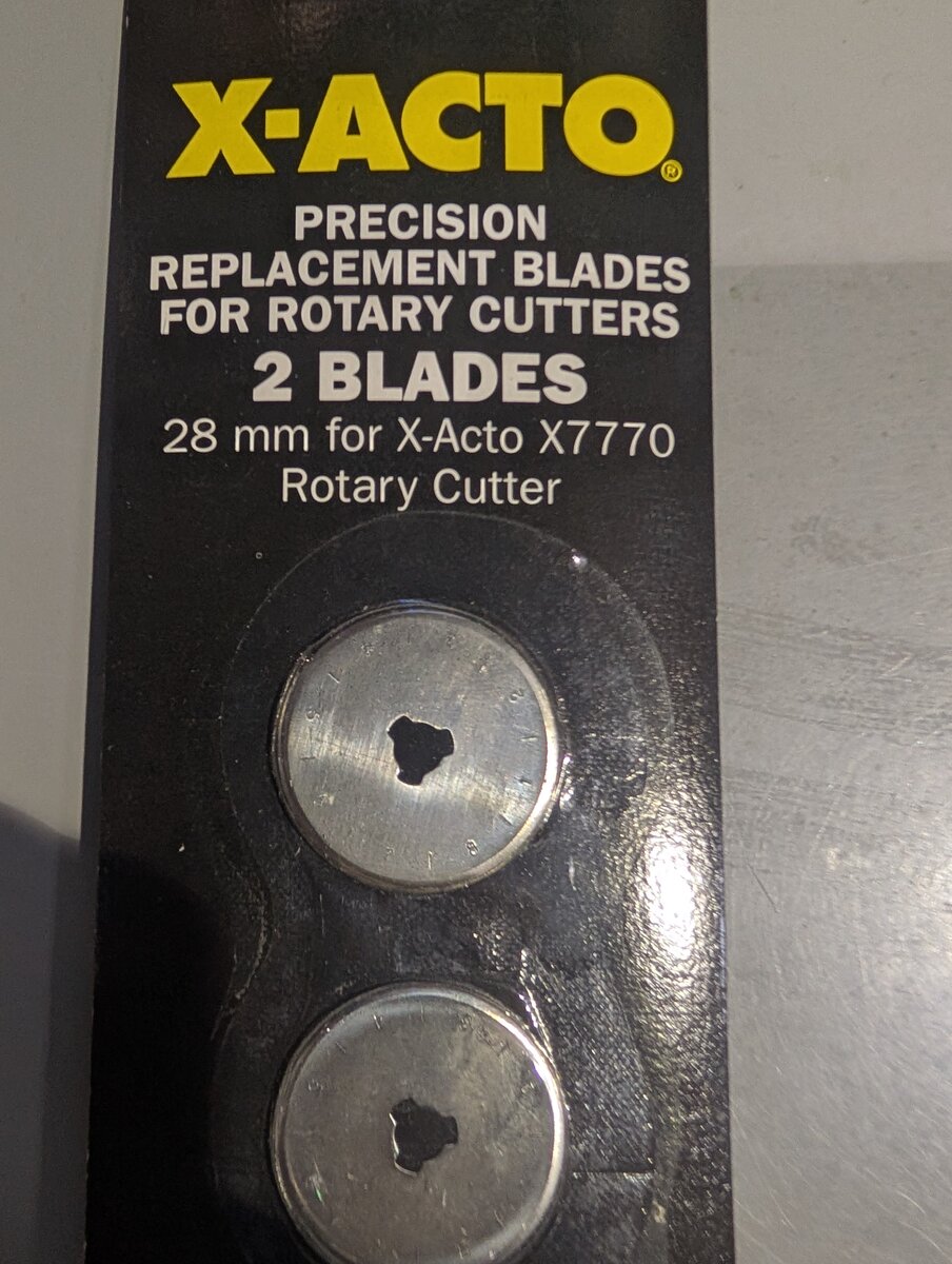 X-Acto X7771 Precision Replacement Blades for Rotary Cutters 28 mm (2 Blades)