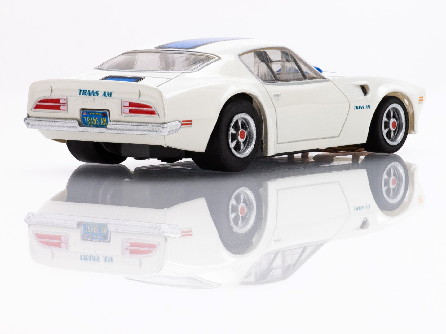 AFX 22096 1:64 White/Blue Mega G+ LWB 1970 Firebird Trans Am Slot Car