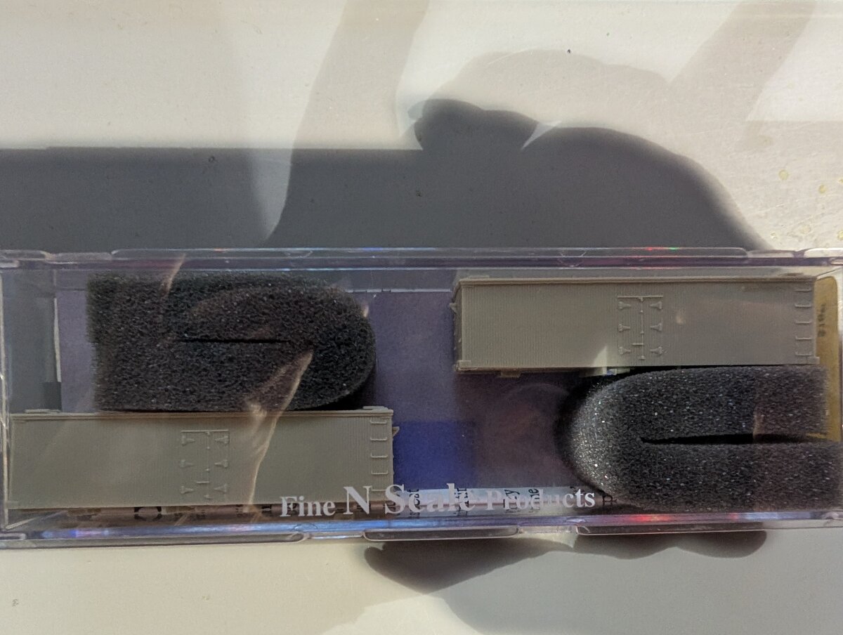 Fine N Scale Products 2101 N Scale 36' Truss Rod Refrigerator Cars (Set of 2)